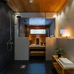 Lumossa - Lakeside Luxury With Unique Privacy Rovaniemi