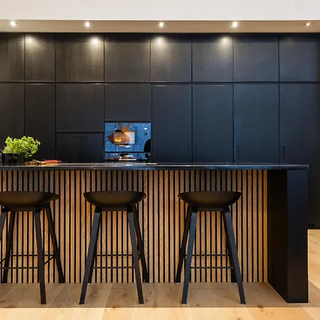 Lumossa - Lakeside Luxury With Unique Privacy Rovaniemi