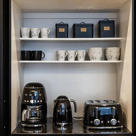 Villa Lumossa - Lakeside Luxury With Unique Privacy Rovaniemi