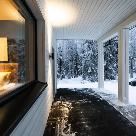 Villa Lumossa - Lakeside Luxury With Unique Privacy *