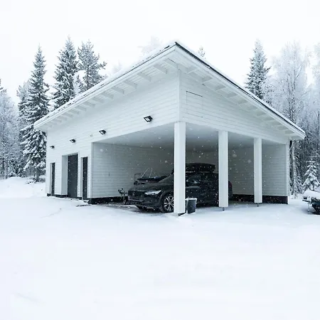 Villa Lumossa - Lakeside Luxury With Unique Privacy Rovaniemi