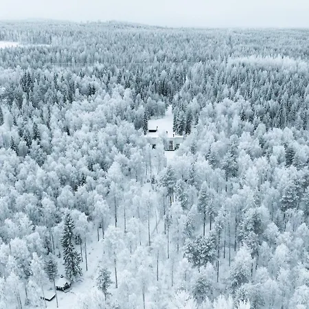 Villa Lumossa - Lakeside Luxury With Unique Privacy Rovaniemi