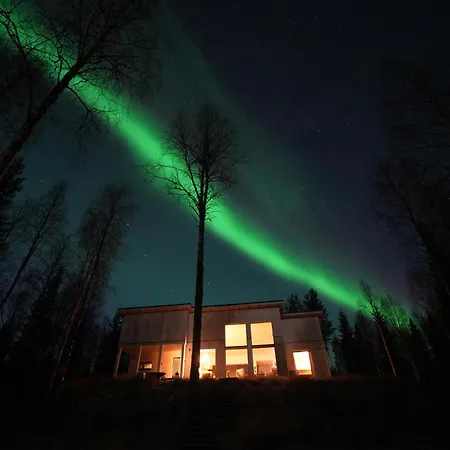 Lumossa - Lakeside Luxury With Unique Privacy וילה