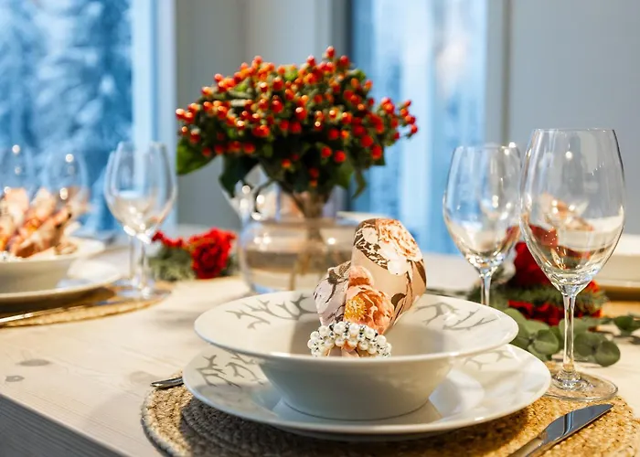 Villa Lumossa - Lakeside Luxury With Unique Privacy *