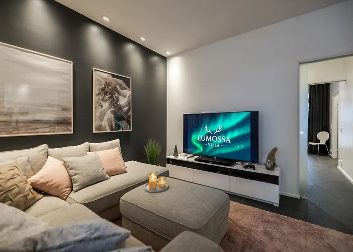 Lumossa - Lakeside Luxury With Unique Privacy * רובניימי