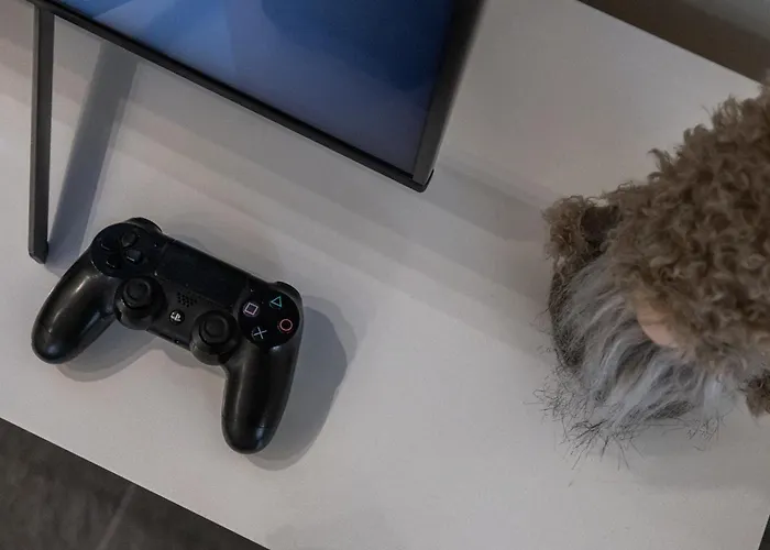 Lumossa - Lakeside Luxury With Unique Privacy וילה