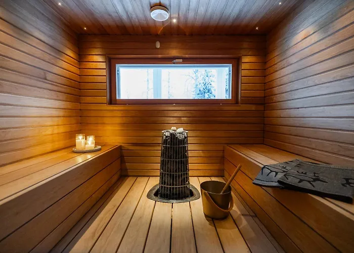 Villa Lumossa - Lakeside Luxury With Unique Privacy Rovaniemi