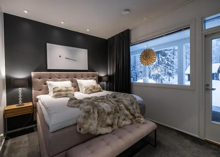 וילה Lumossa - Lakeside Luxury With Unique Privacy רובניימי