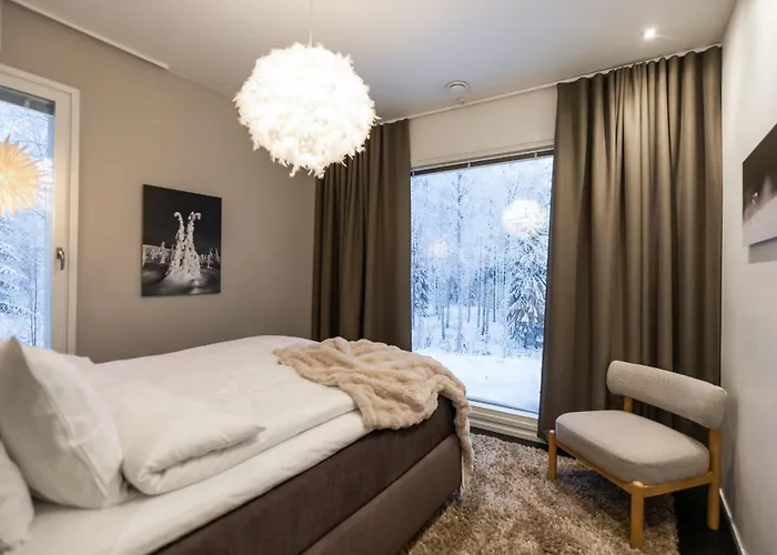 Lumossa - Lakeside Luxury With Unique Privacy