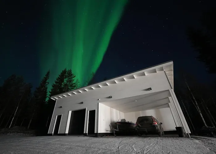 Villa Lumossa - Lakeside Luxury With Unique Privacy *